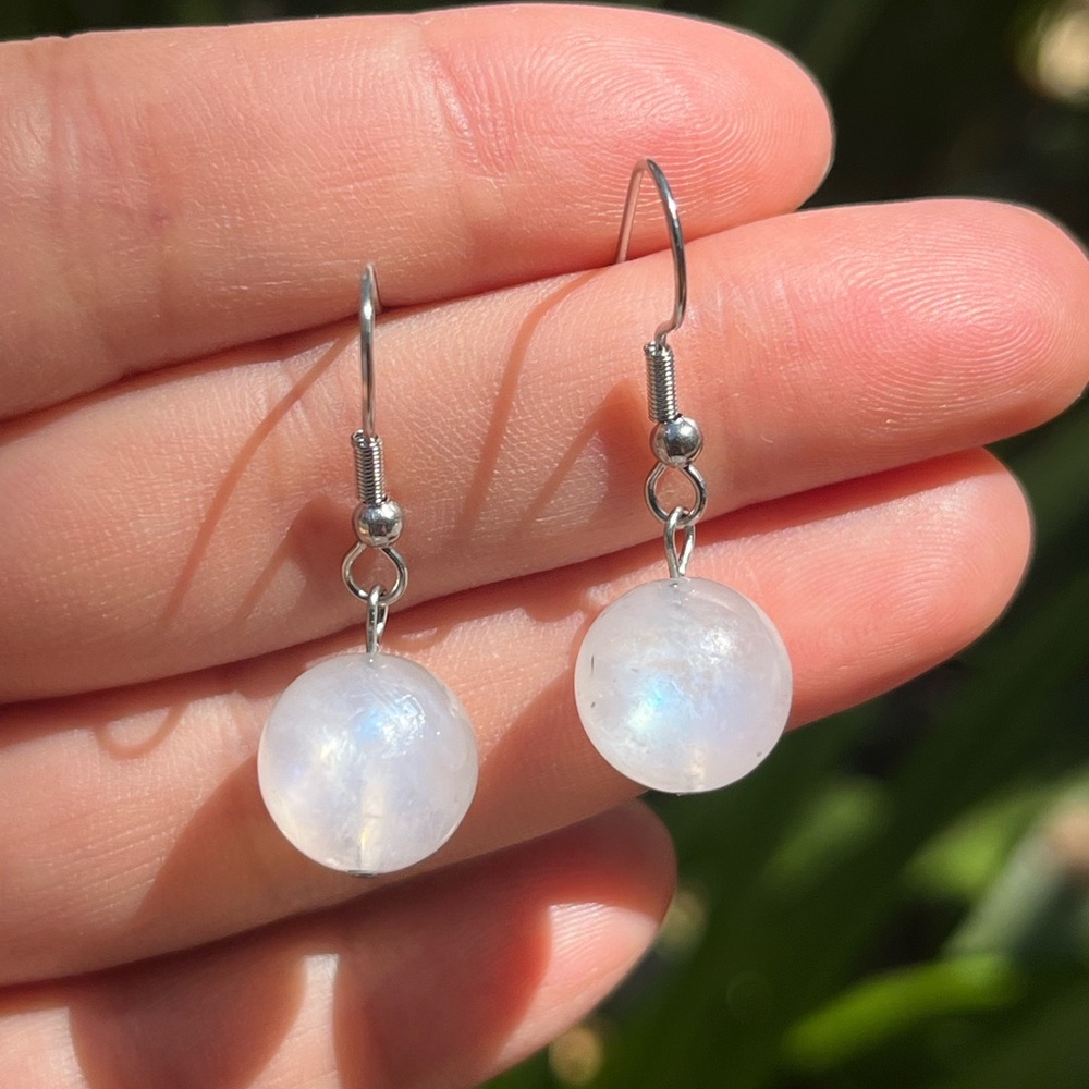 Stainless steel blue‎ flash moonstone earrings 0436